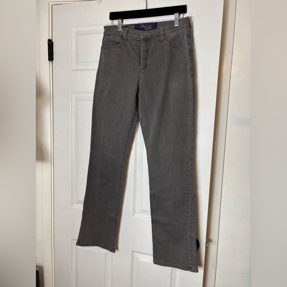 Women’s NYDJ Stretch Gray Straight Leg Jeans